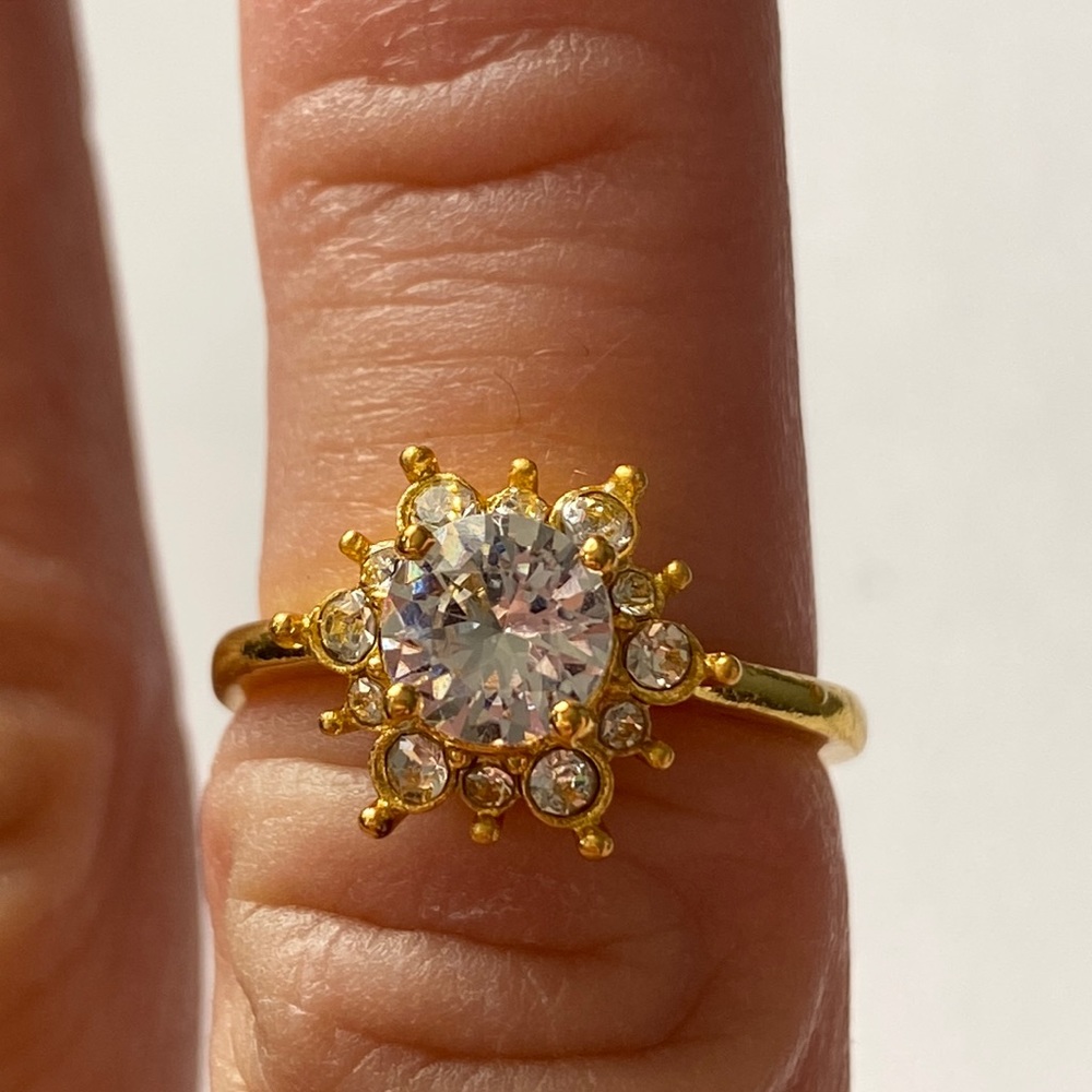 Cute Gold Fashion Ring